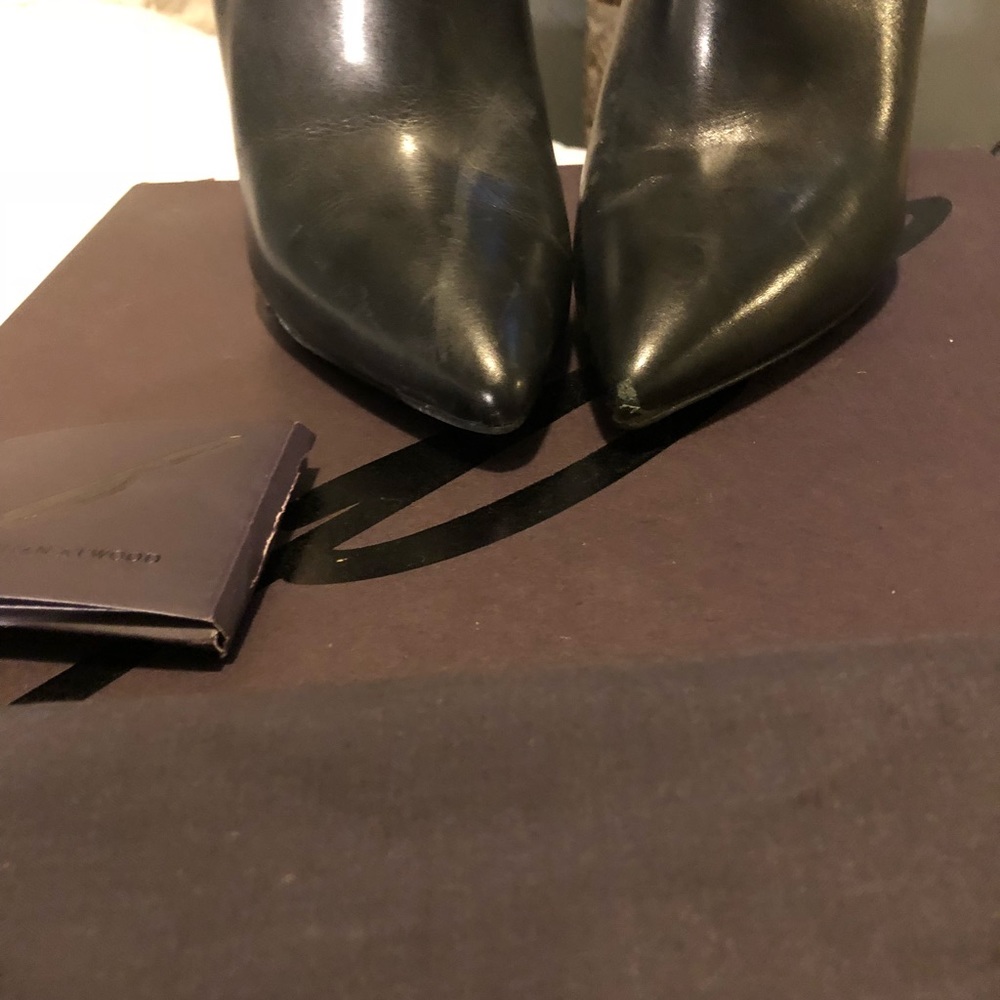 Weekend Sale!! Brian Atwood Bicolor Boots- sz 8 - Picture 4 of 7
